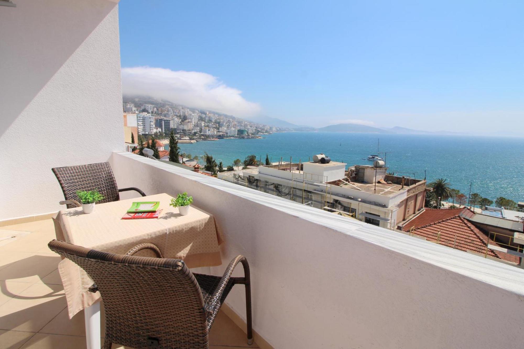 July Seaview Apartments ساراندا المظهر الخارجي الصورة