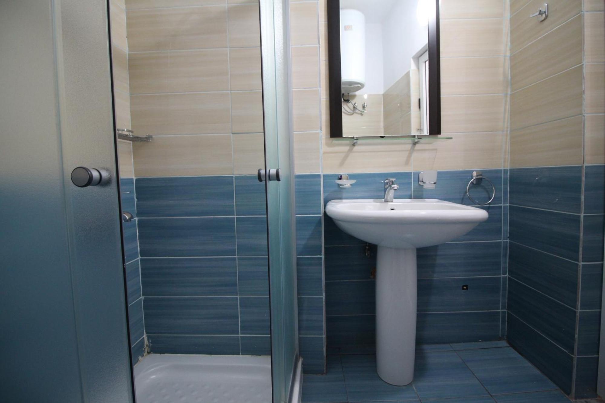 July Seaview Apartments ساراندا المظهر الخارجي الصورة