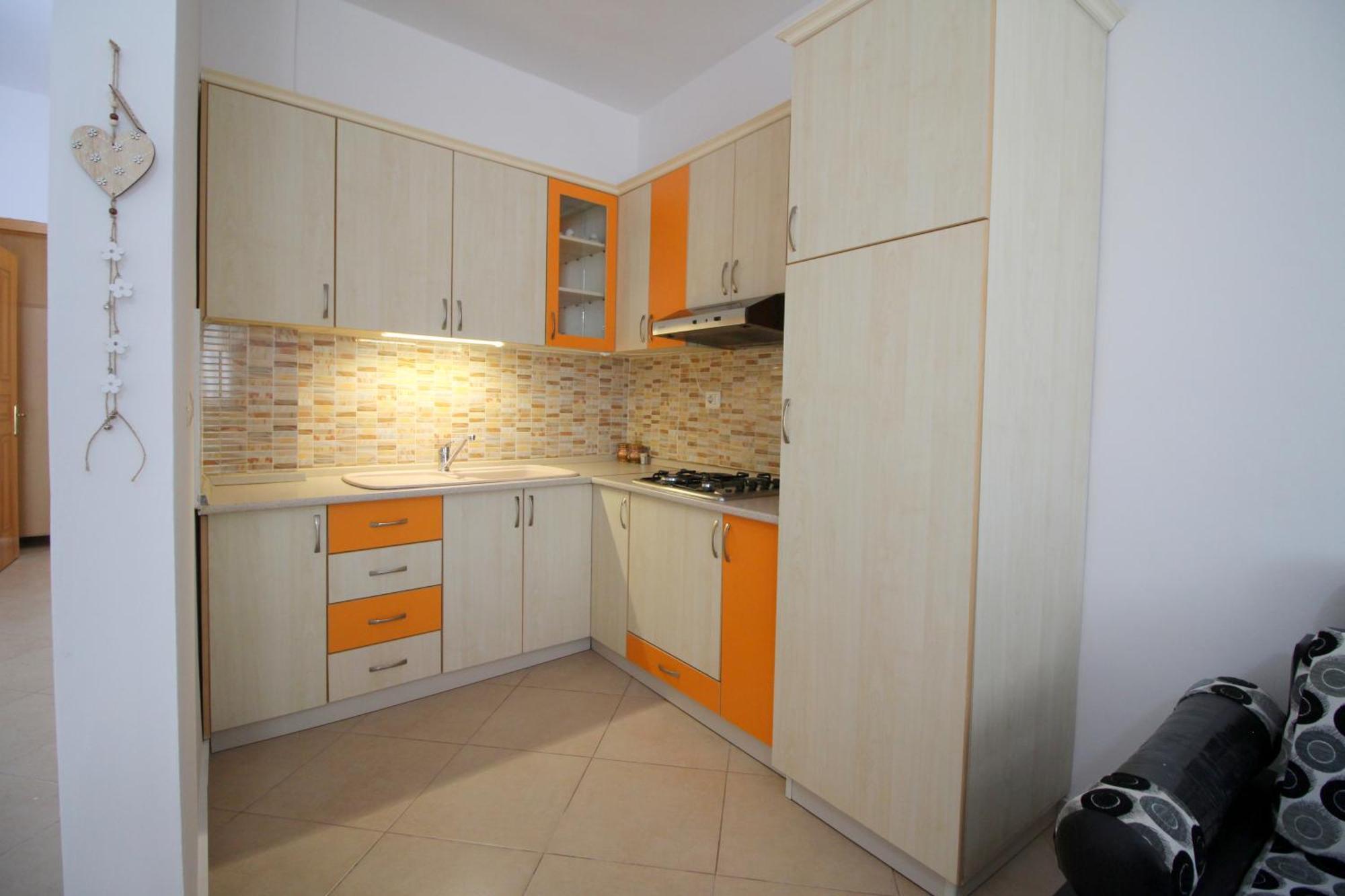 July Seaview Apartments ساراندا المظهر الخارجي الصورة