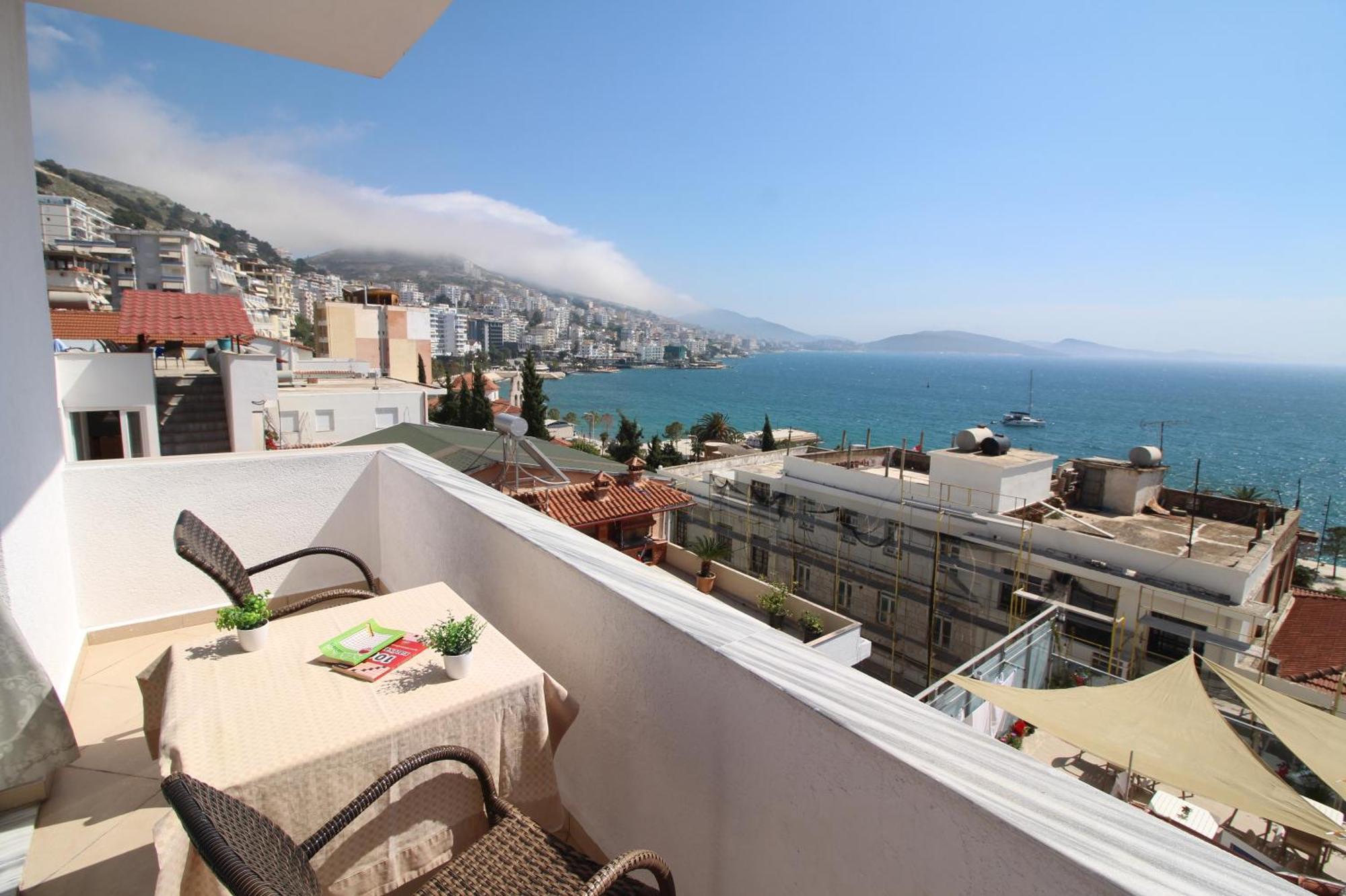 July Seaview Apartments ساراندا المظهر الخارجي الصورة