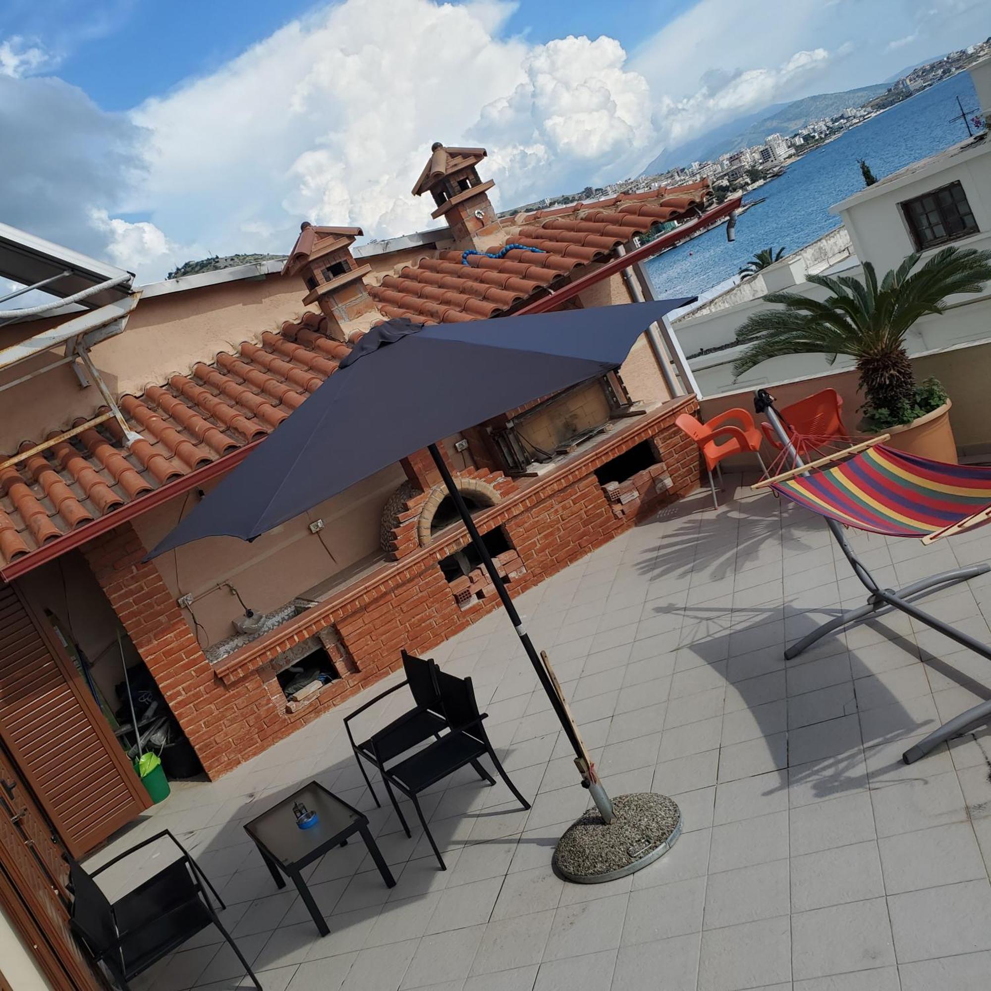 July Seaview Apartments ساراندا المظهر الخارجي الصورة